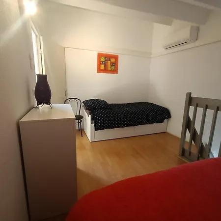 Apartment T2 Mezzanine Climatise Avec Terrasse - 5 Pers. Pres Et Parc Des Dosses - Parking Inclus - Fr-1-799-17 Le Barcares